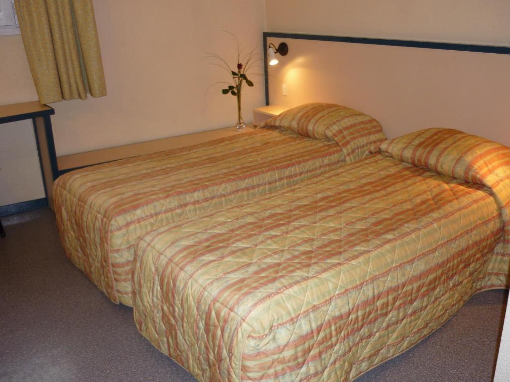 Hotel Entre 2 Mers Proche Bordeaux Carbon-Blanc Zimmer foto