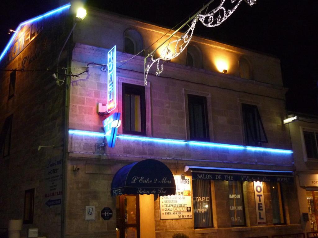 Hotel Entre 2 Mers Proche Bordeaux Carbon-Blanc Exterior foto