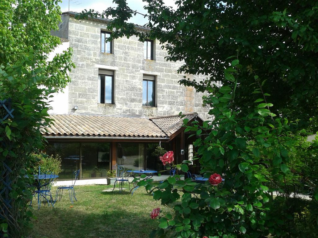 Hotel Entre 2 Mers Proche Bordeaux Carbon-Blanc Exterior foto