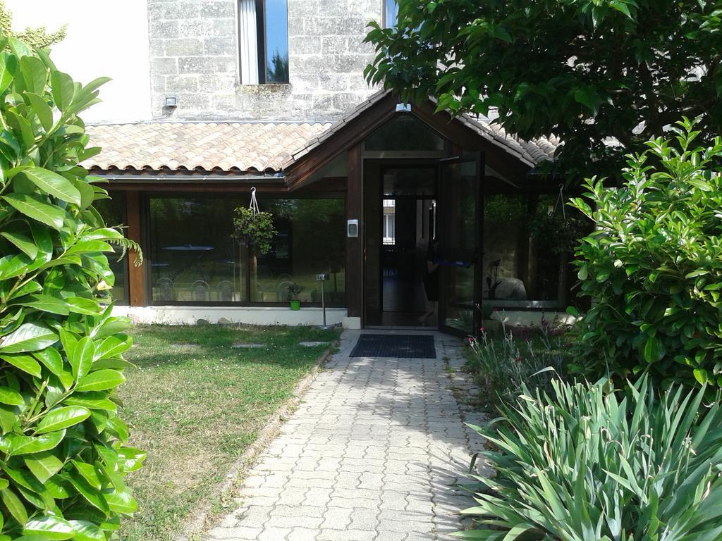 Hotel Entre 2 Mers Proche Bordeaux Carbon-Blanc Exterior foto